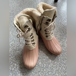 Sperry Boots- Sz 9